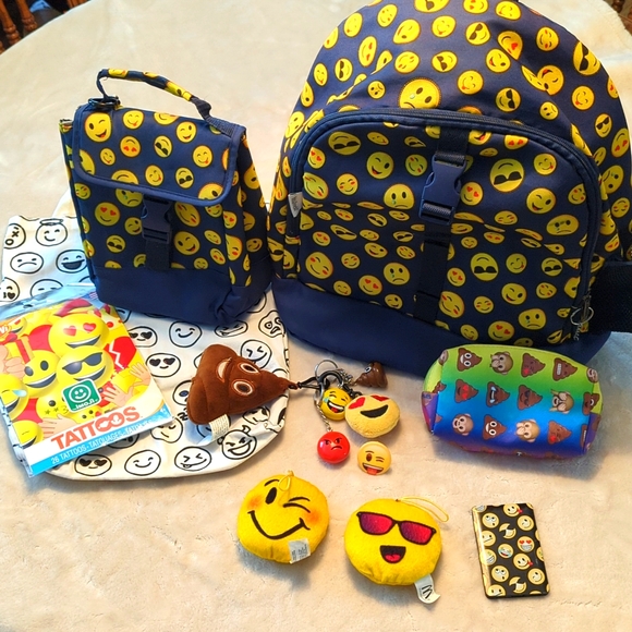 Smiley Face Backpack Bundle - Picture 1 of 10